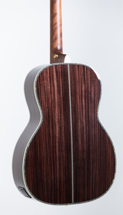 New Firefly G045-E Acoustic Guitar With Fishman Presys  EQ