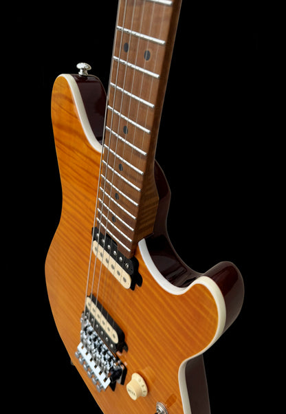 Firefly FFMN Electric guitar With Flamed Maple Top Floyd Rose Tremolo (Transparent Yellow Color)